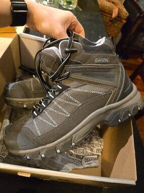 Dakota womens steel toe boots - great shape